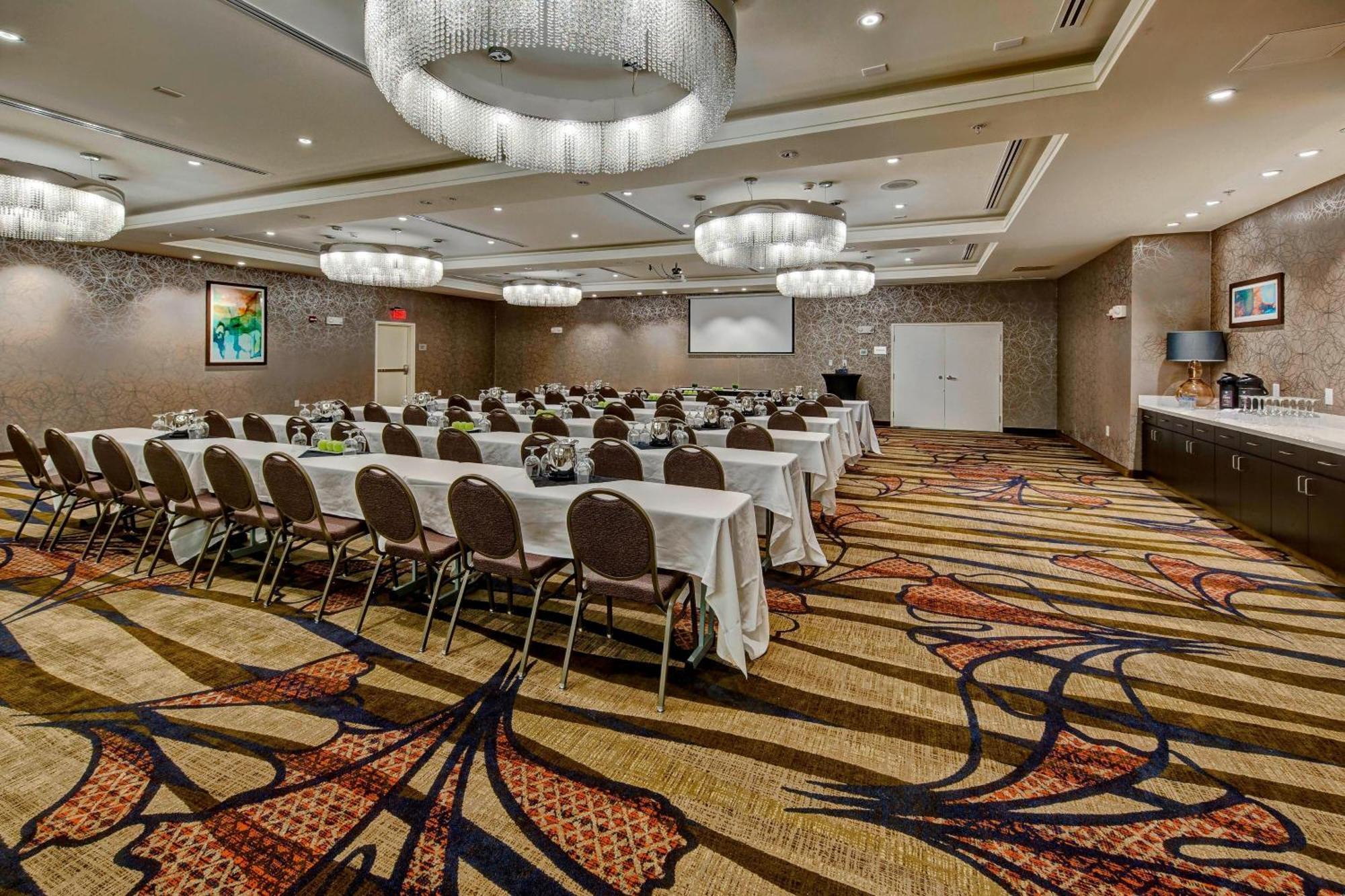 Courtyard By Marriott Oxford Hotel Buitenkant foto